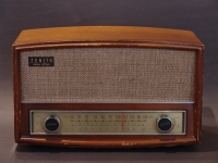 Zenit AM/FM USA Tube Radio